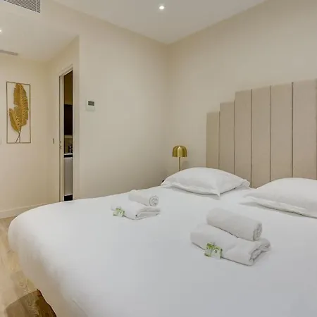 Peaceful Getaway Near Marais - With Ac Appartamento *